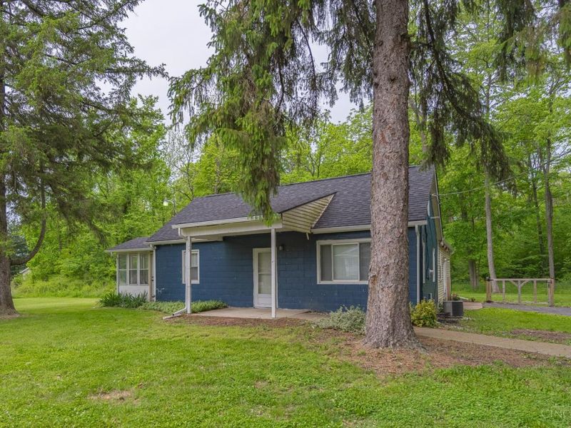 115 N Clayton Road, New Lebanon, OH 45345 Photo 1