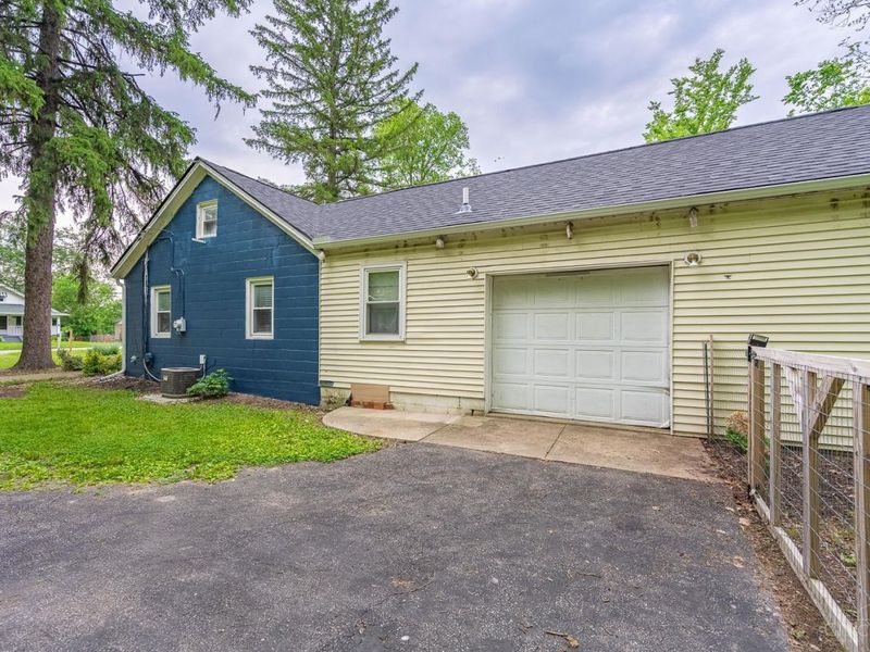 115 N Clayton Road, New Lebanon, OH 45345 Photo 4