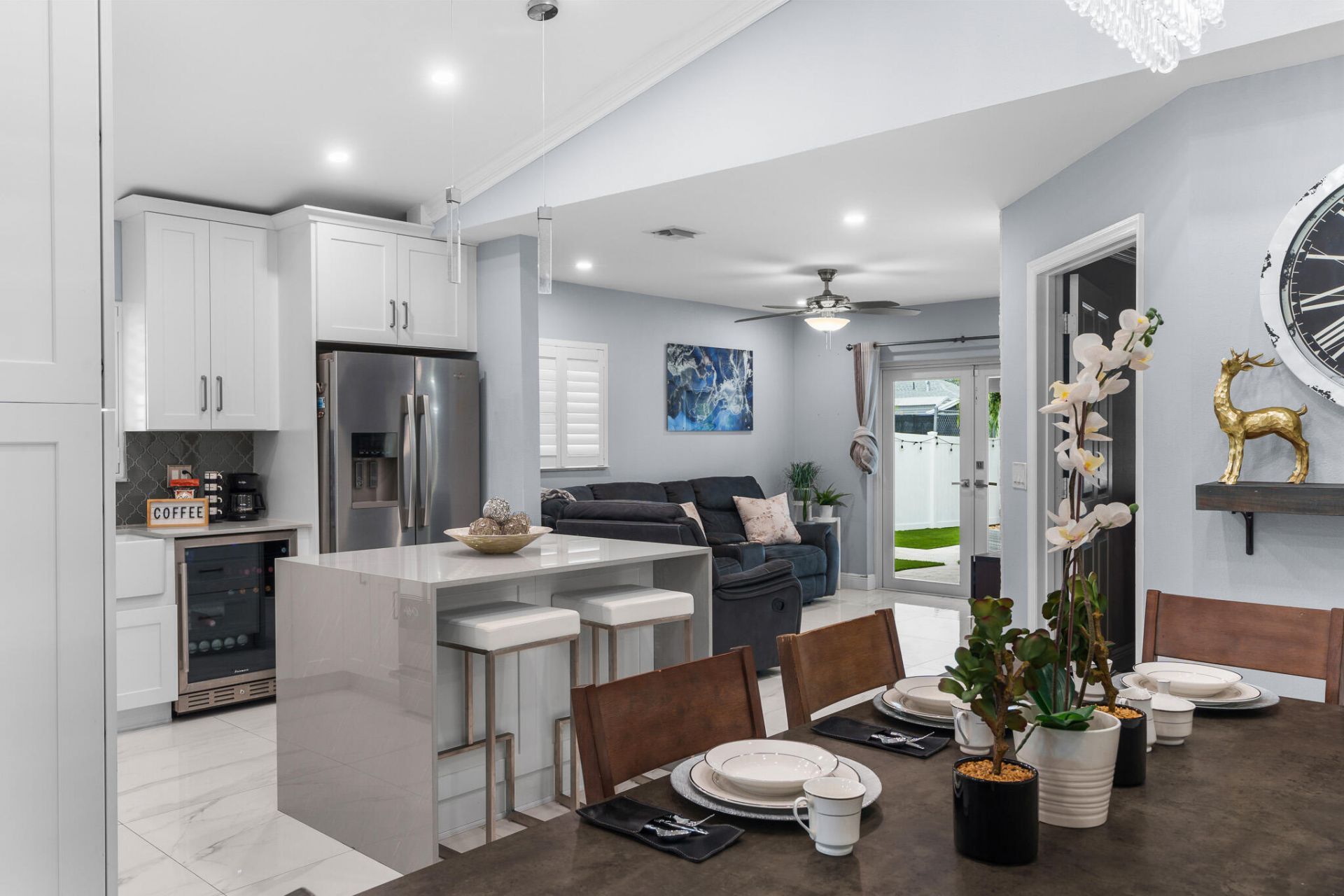 533 NE 1st Avenue, Deerfield Beach, FL 33441 Photo