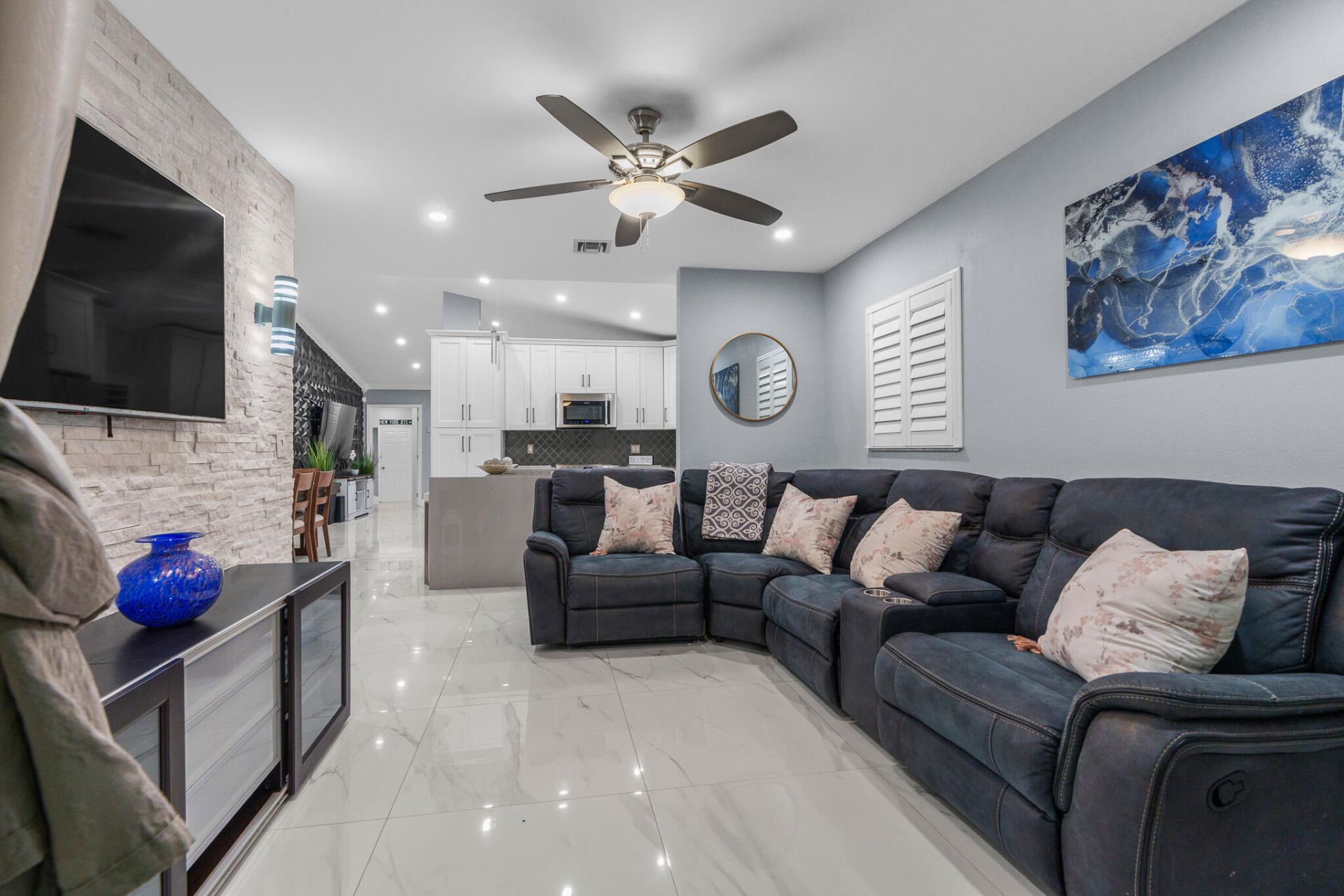 533 NE 1st Avenue, Deerfield Beach, FL 33441 Photo