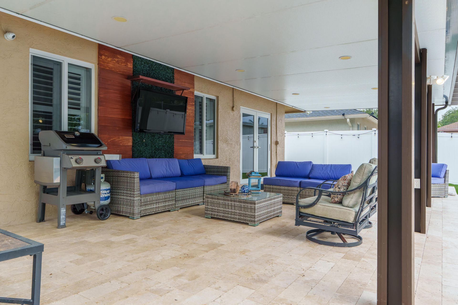533 NE 1st Avenue, Deerfield Beach, FL 33441 Photo