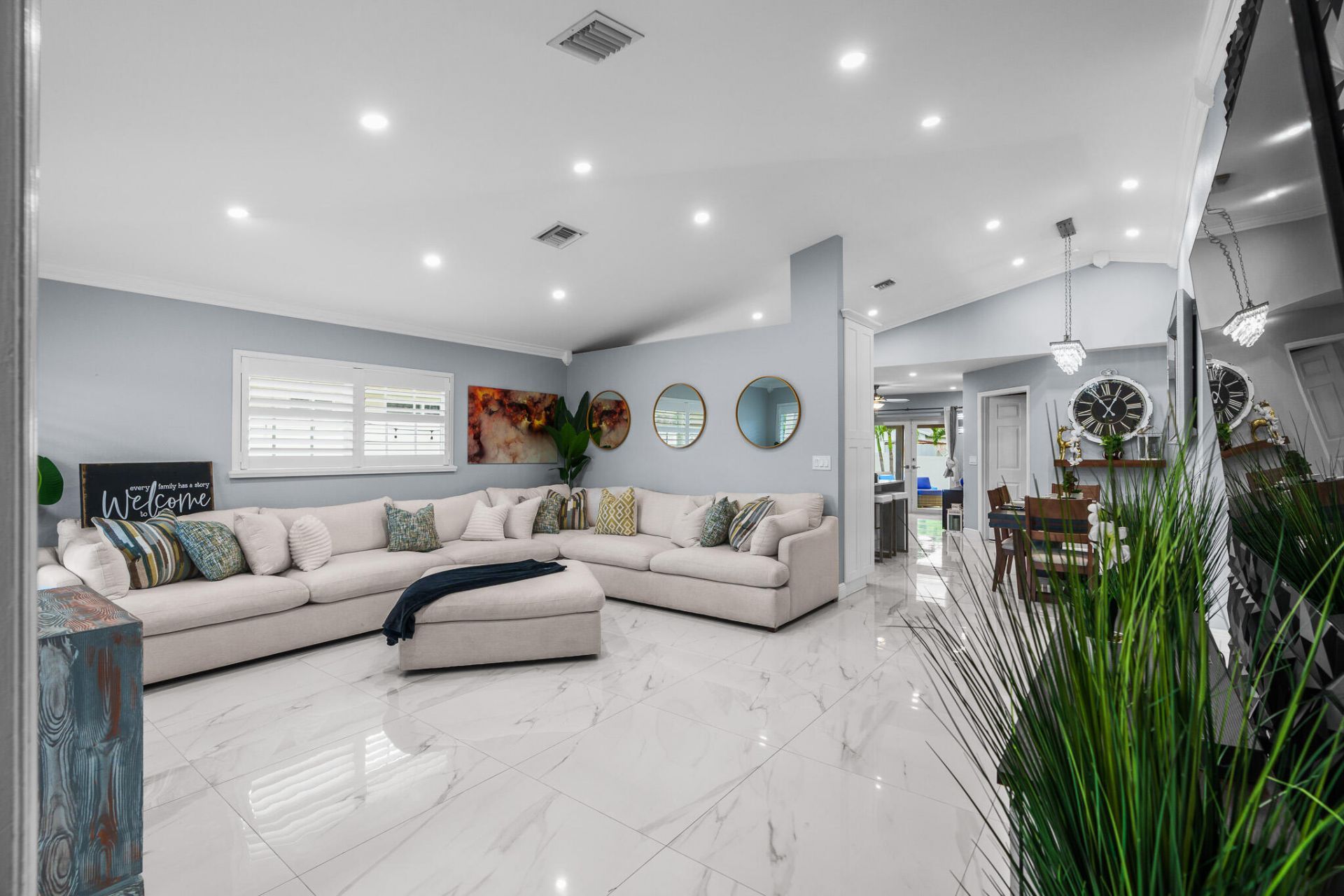 533 NE 1st Avenue, Deerfield Beach, FL 33441 Photo