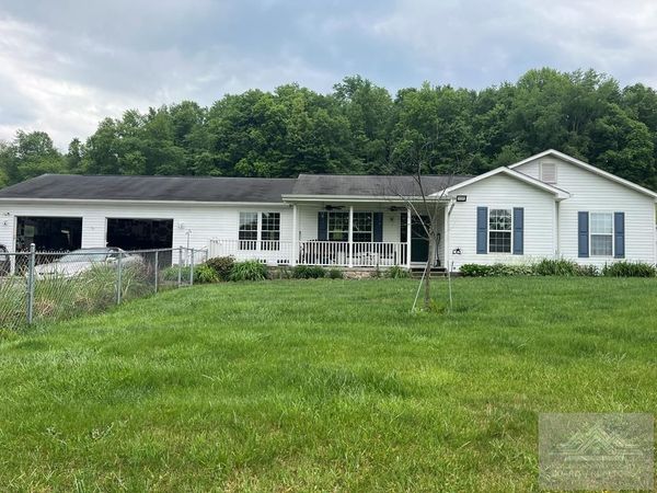 217 Rl Lane, Bluefield, WV 24701