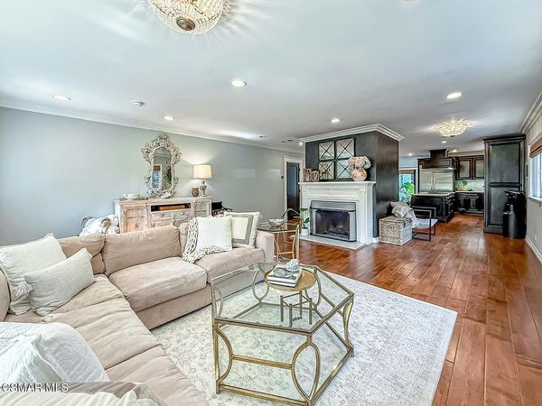 4332 Allott Avenue, Sherman Oaks, CA 91423