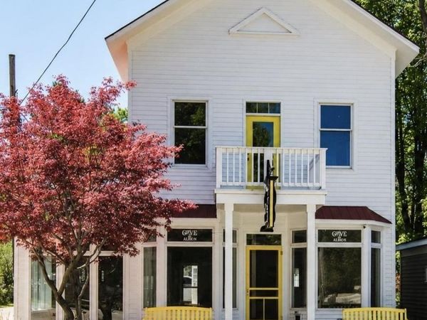9053 Helena Road, Alden, MI 49612