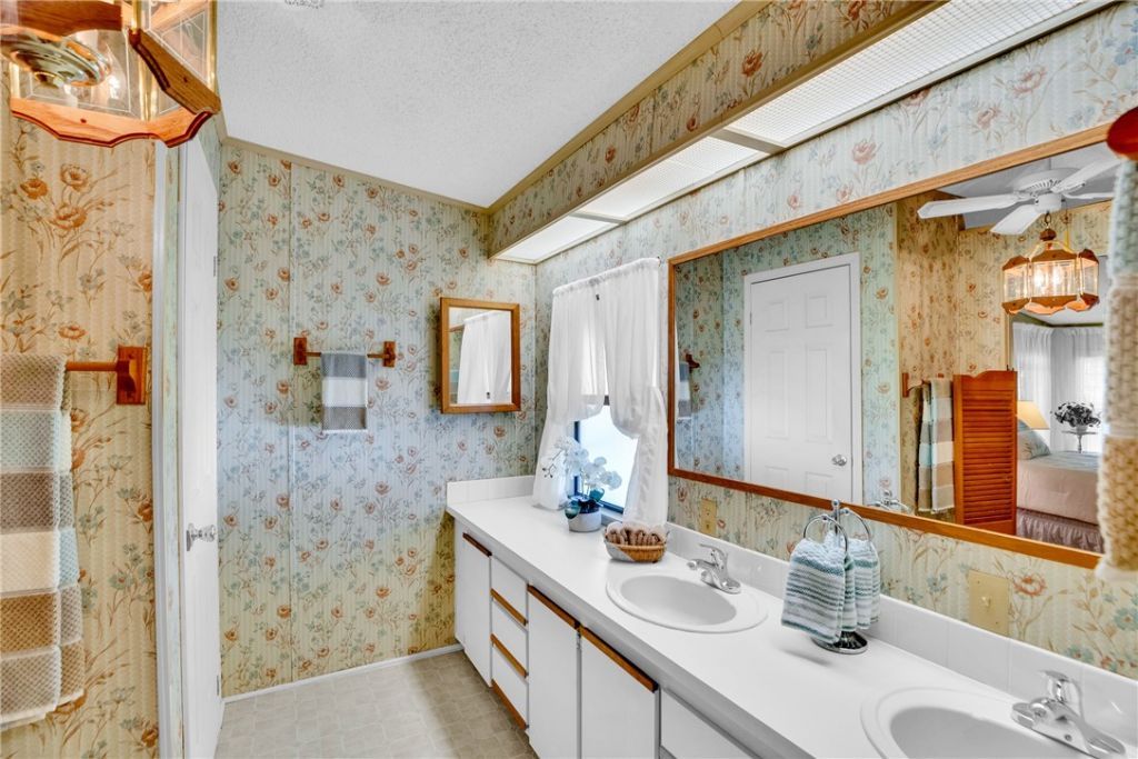 409 Macadamia Drive, Micco, FL 32976 Photo