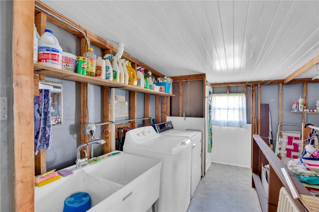 409 Macadamia Drive, Micco, FL 32976 Photo