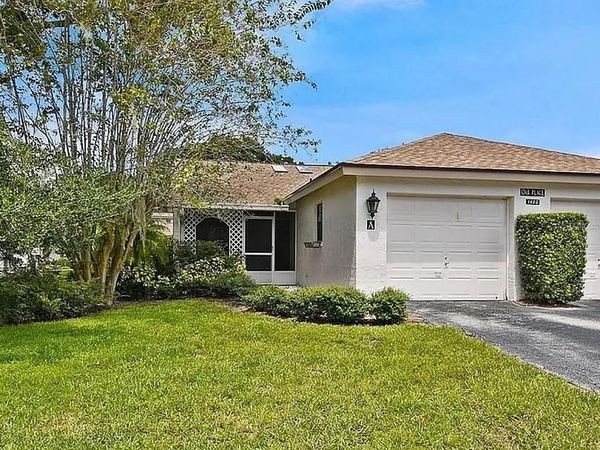 1423A OAK PLACE , APOPKA, FL 32712