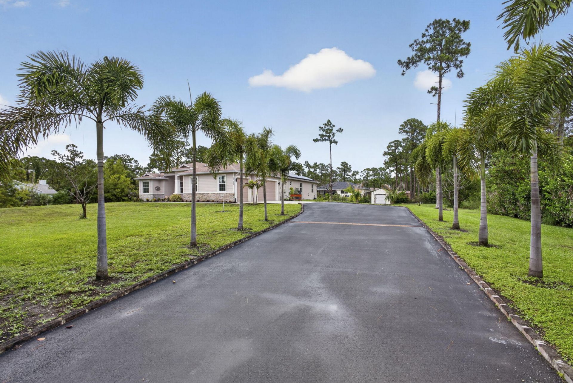17145 Hamlin Boulevard, Loxahatchee, FL 33470 Photo