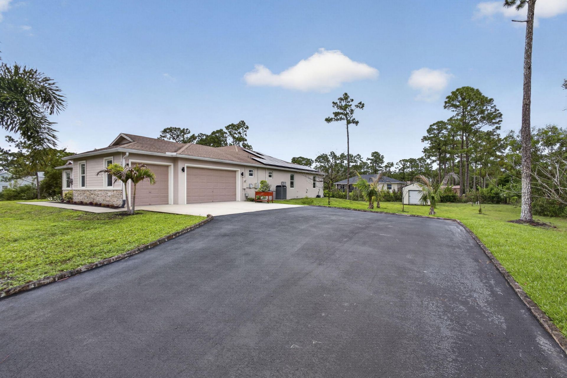 17145 Hamlin Boulevard, Loxahatchee, FL 33470 Photo