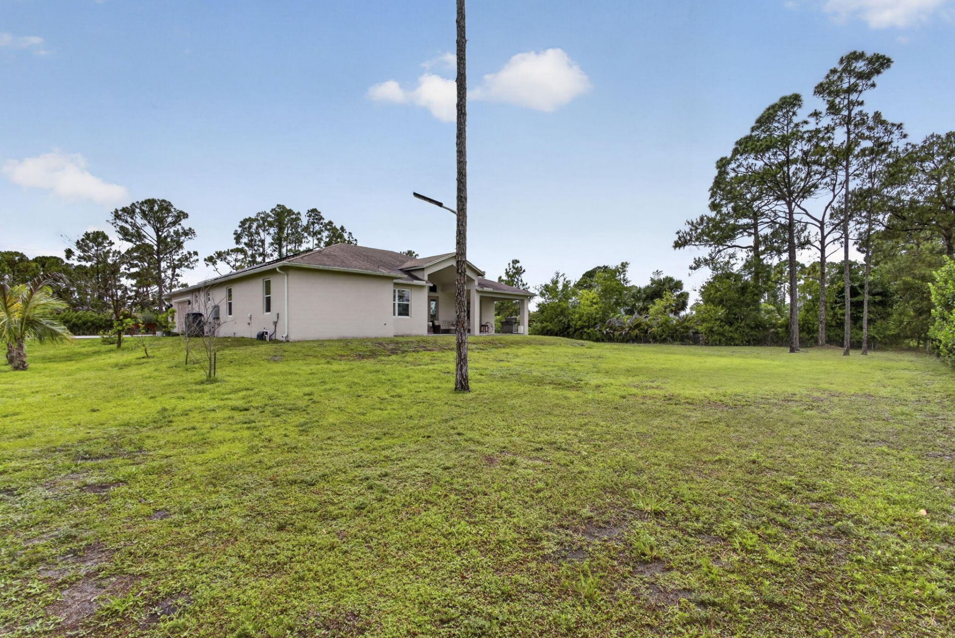 17145 Hamlin Boulevard, Loxahatchee, FL 33470 Photo