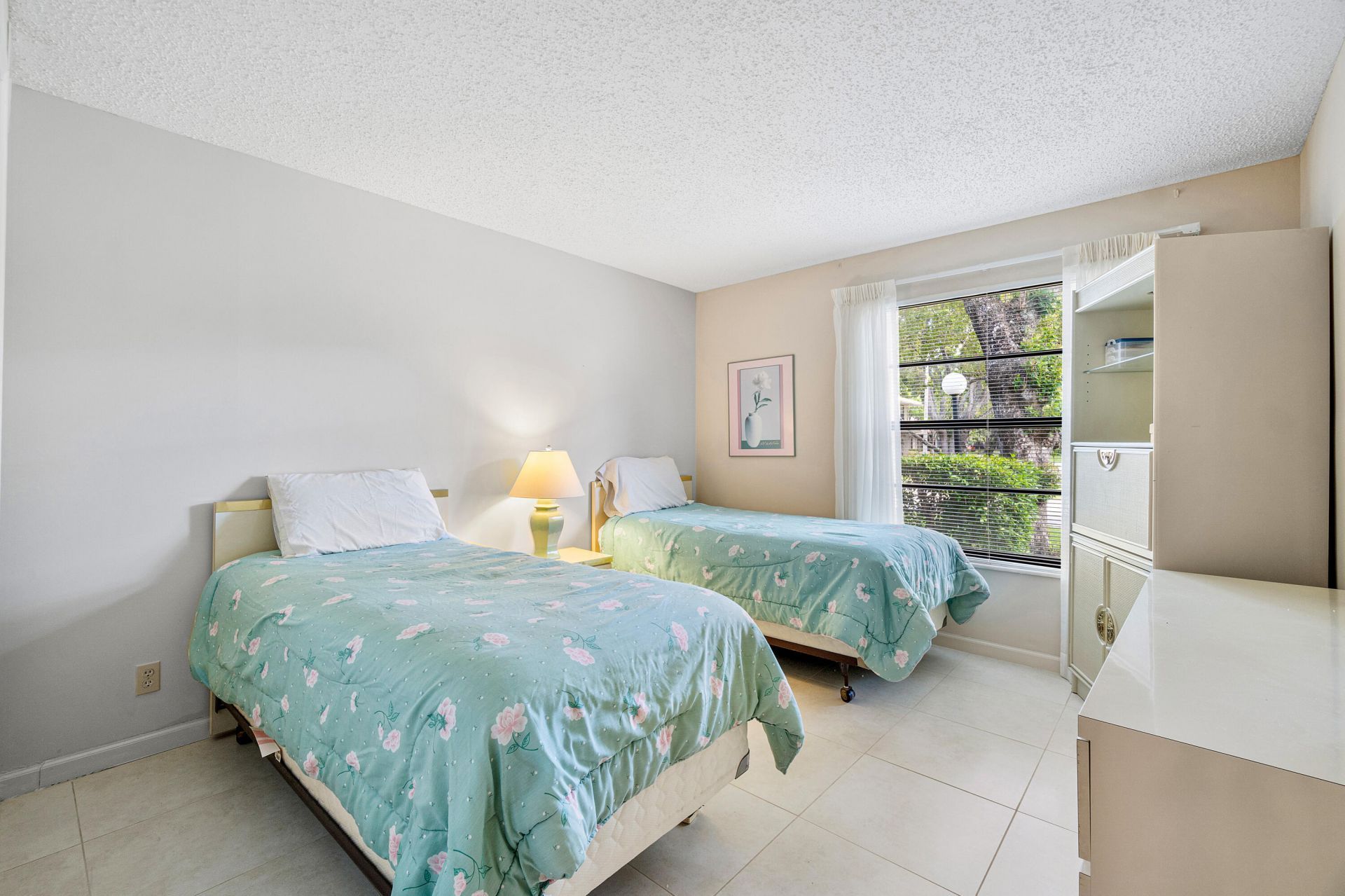 9810 Pineapple Tree Drive, Unit 101, Boynton Beach, FL 33436 Photo