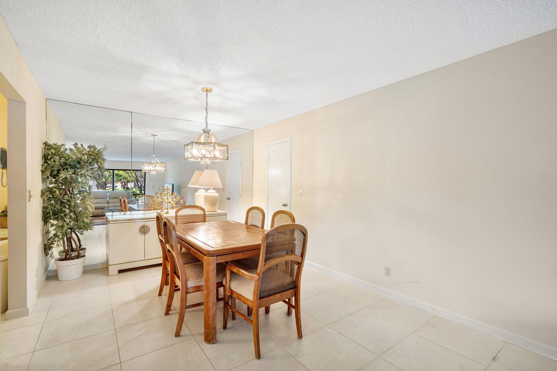 9810 Pineapple Tree Drive, Unit 101, Boynton Beach, FL 33436 Photo