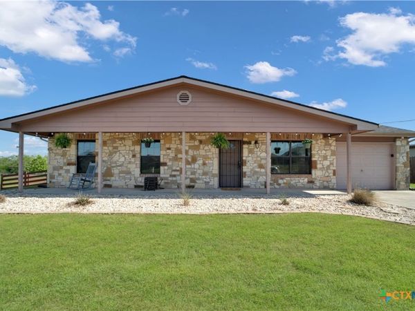 157 Dandelion Trail, San Marcos, TX 78666