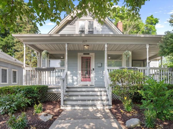 227 West Street, Northville, MI 48167