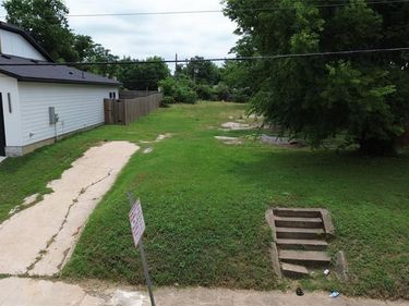1608 Bannock Avenue, Dallas, TX 75215