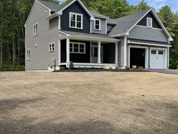 43 Panettieri Drive, Lakeville, MA 02347