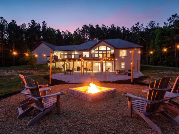 655 Thunder Ridge Drive, South Pittsburg, TN 37380