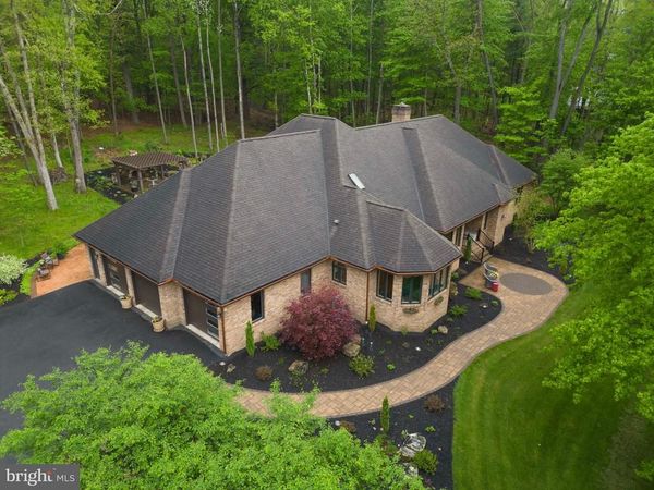 251 MONTAUK CIRCLE , PORT MATILDA, PA 16870