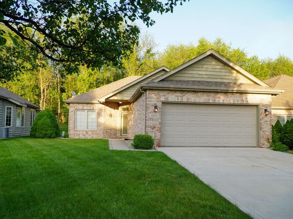 10531 Ontario Drive , Crown Point, IN 46307