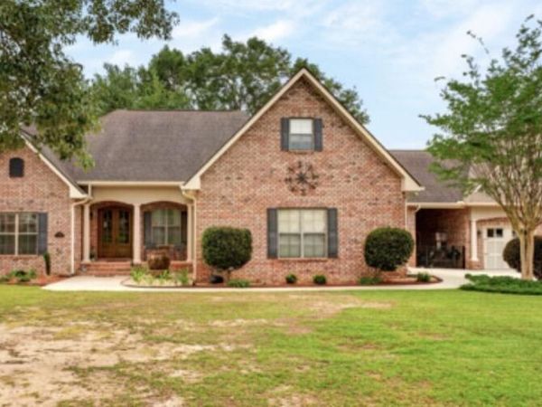 9003 Twin Oak Court, Picayune, MS 39466