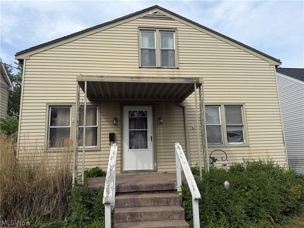 611 Western Avenue , Mingo Junction, OH 43938