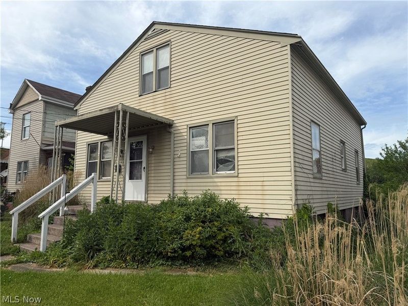 611 Western Avenue, Mingo Junction, OH 43938 Photo 3