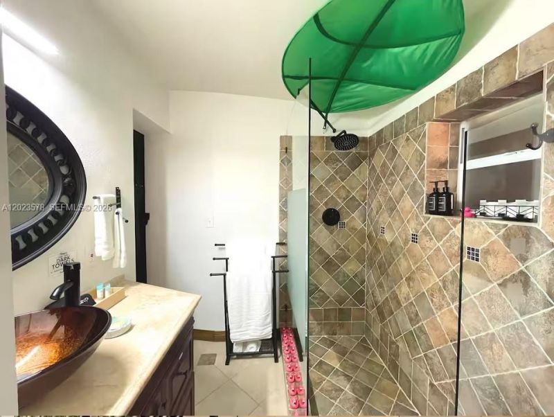 2538 Liberty St, Hollywood, FL 33020 Photo