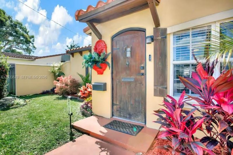 2538 Liberty St, Hollywood, FL 33020 Photo