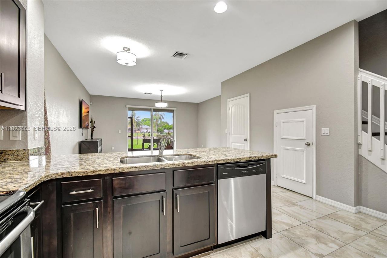 1119 Vermilion Dr, Lake Worth, FL 33461 Photo