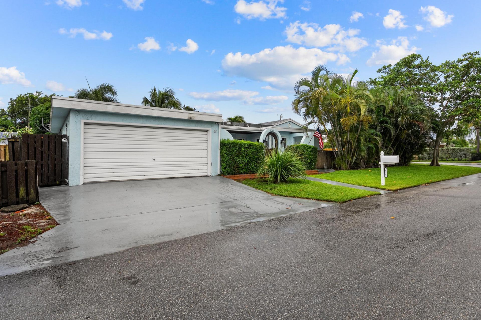 518 Minnesota Street, Lantana, FL 33462 Photo