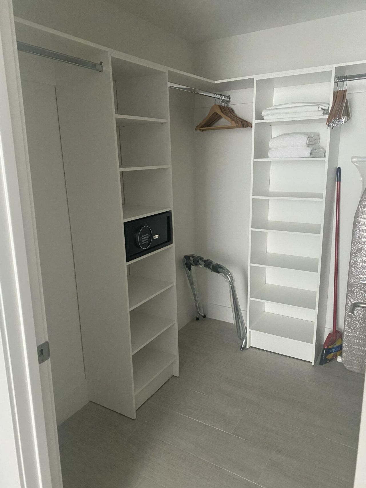 4010 S Ocean Drive, Unit R2104, Hollywood, FL 33019 Photo