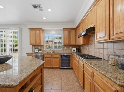 1869 Tuscan Grove Cir, Roseville, CA 95747 Photo