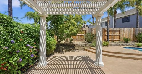 1869 Tuscan Grove Cir, Roseville, CA 95747 Photo