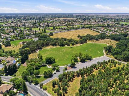 1869 Tuscan Grove Cir, Roseville, CA 95747 Photo