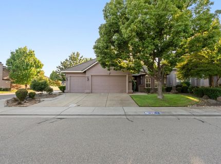 933 Golden Oak Dr, Lodi, CA 95242 Photo