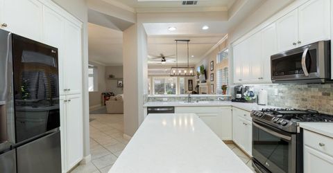 933 Golden Oak Dr, Lodi, CA 95242 Photo