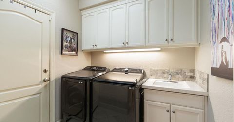 933 Golden Oak Dr, Lodi, CA 95242 Photo