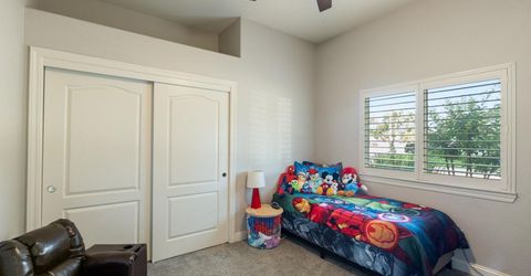933 Golden Oak Dr, Lodi, CA 95242 Photo