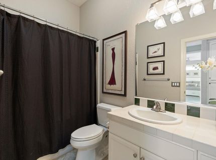 933 Golden Oak Dr, Lodi, CA 95242 Photo