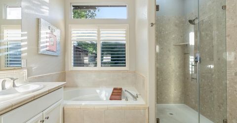 933 Golden Oak Dr, Lodi, CA 95242 Photo