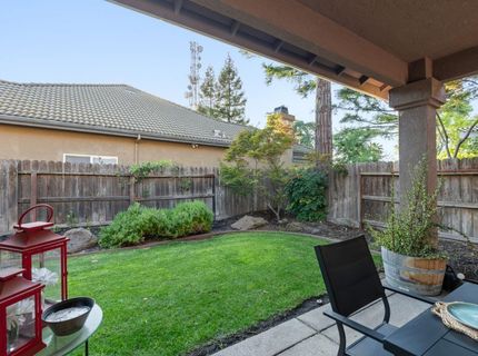 933 Golden Oak Dr, Lodi, CA 95242 Photo