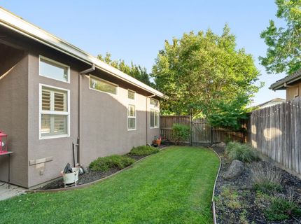933 Golden Oak Dr, Lodi, CA 95242 Photo