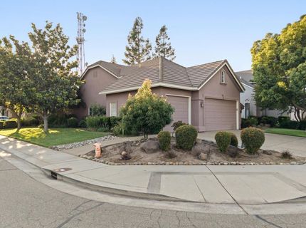 933 Golden Oak Dr, Lodi, CA 95242 Photo