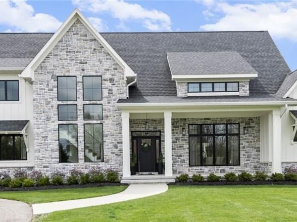 8439 Holcomb Road , Independence Twp, MI 48348