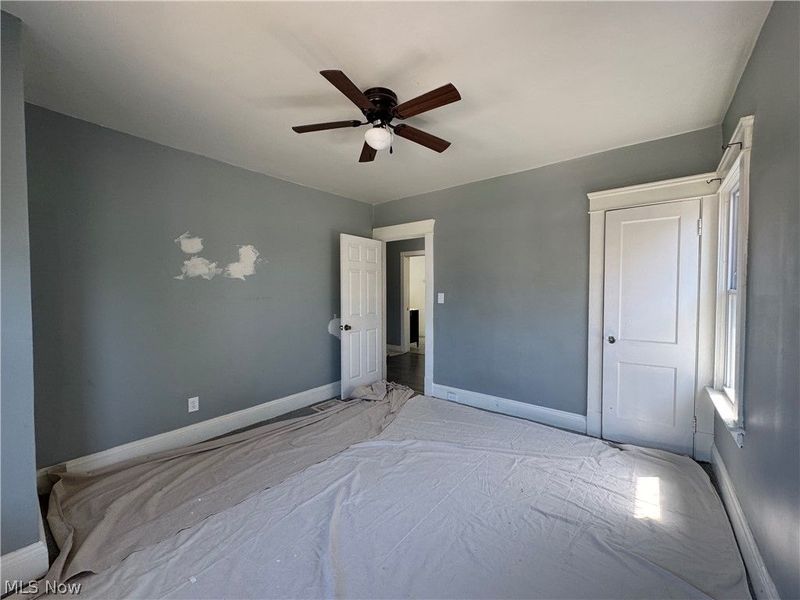 9508 Empire Avenue, Cleveland, OH 44108 Photo 8