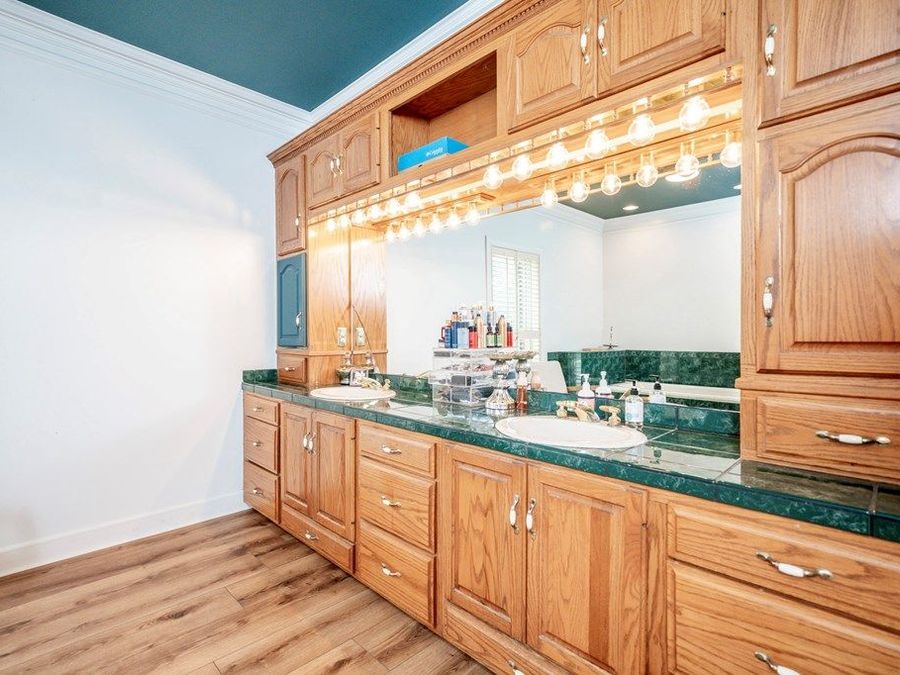 Property Image 52
