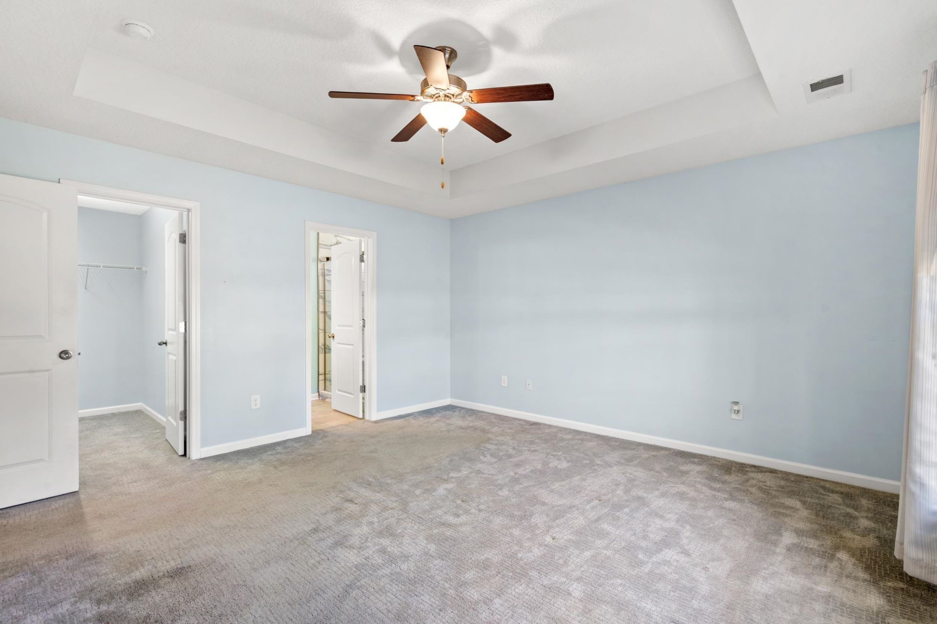 528 Cedar Lakes Dr. Photo 21
