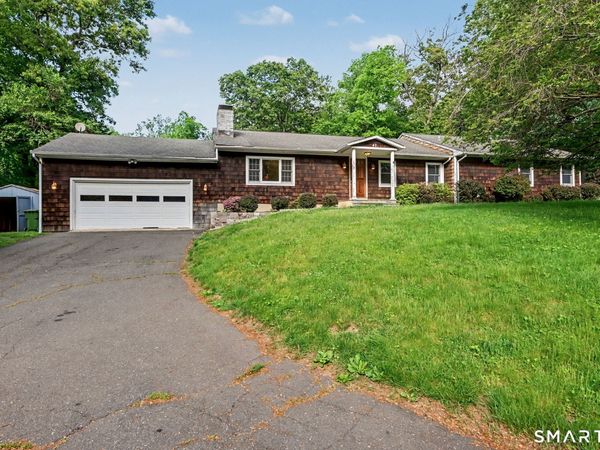 42 Blueberry Hill , Weston, CT 06883