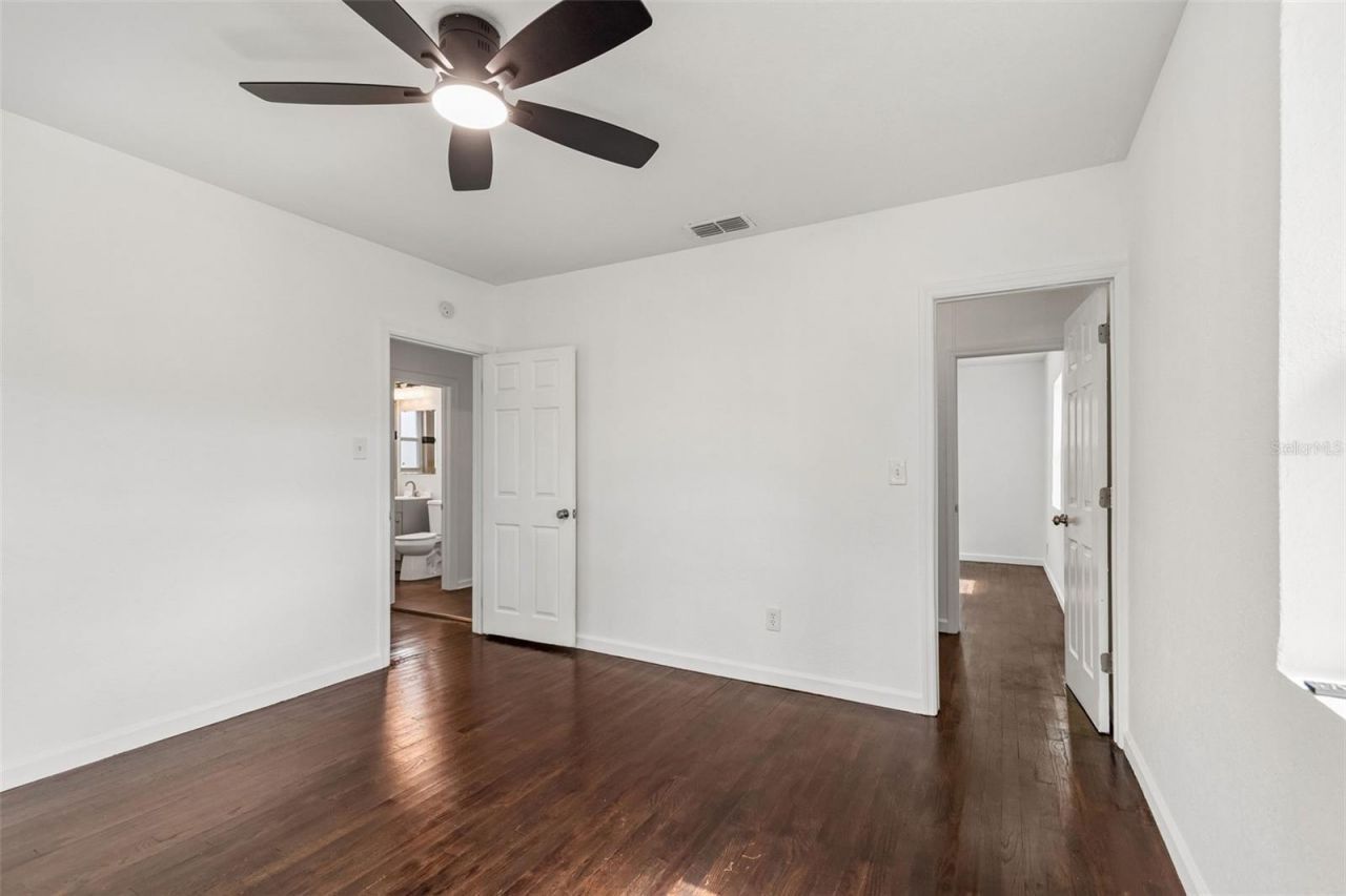 3737 Burlington Avenue N, Saint Petersburg, FL 33713 Photo